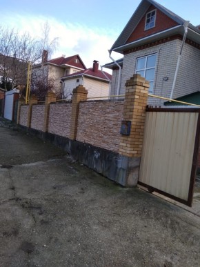 ул. Советская,127 в Черноморском - chernomorskoe.yutvil.ru - фото 2